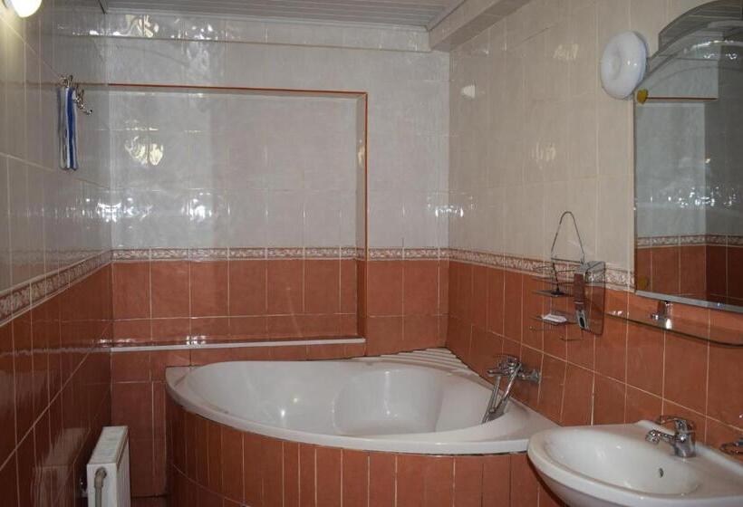 سوییت جونیور, Desna Kut