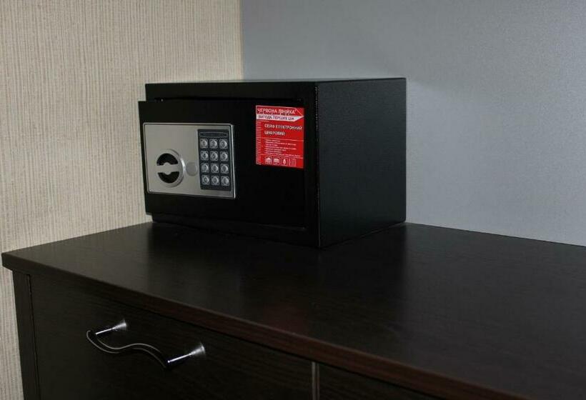 اتاق استاندارد, Kiev 365 Park