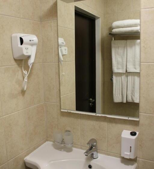 اتاق استاندارد یک نفره, Kiev 365 Park