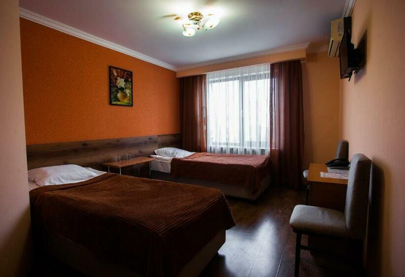 اتاق استاندارد, Panska Hata