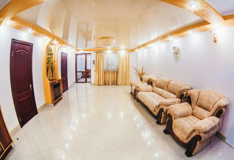 اتاق استاندارد, Panska Hata