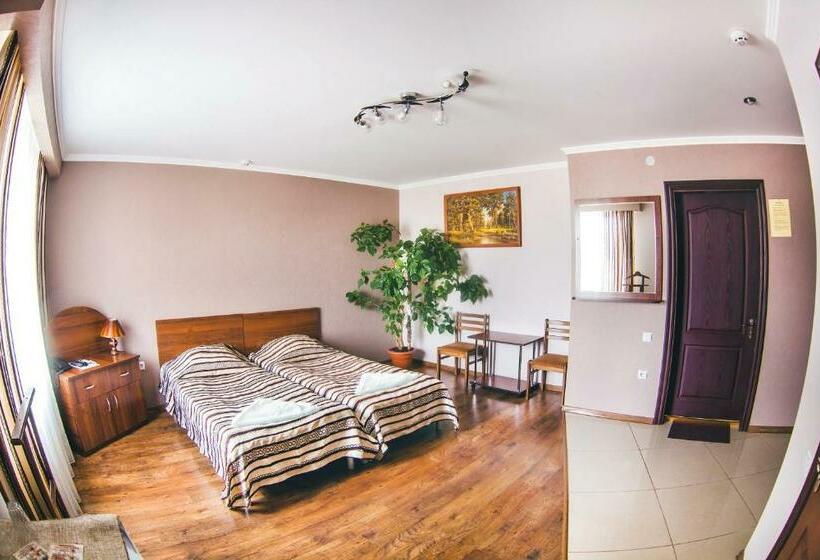 اتاق استاندارد, Panska Hata