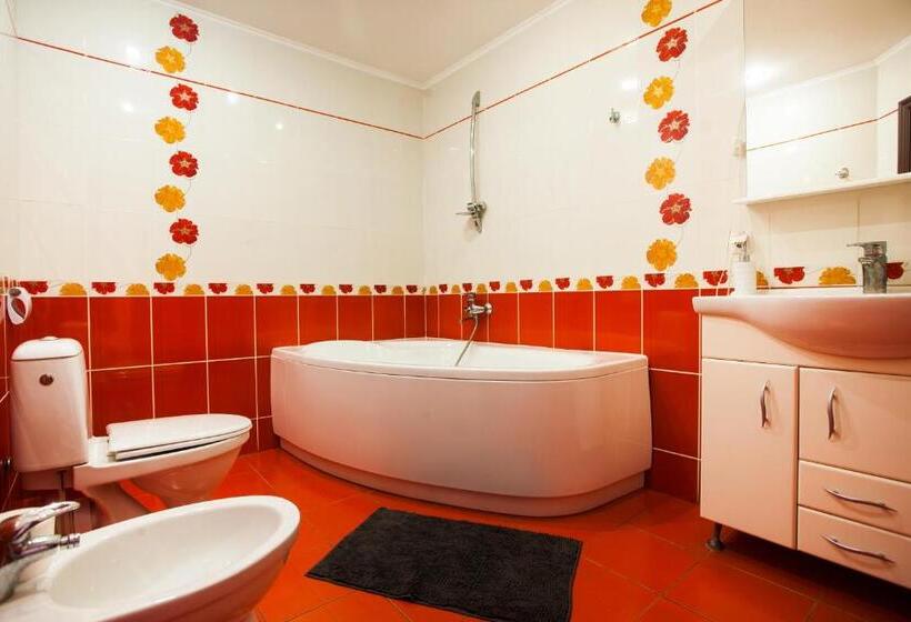 سوییت جونیور, Panska Hata