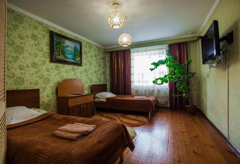 اتاق خانوادگی, Panska Hata