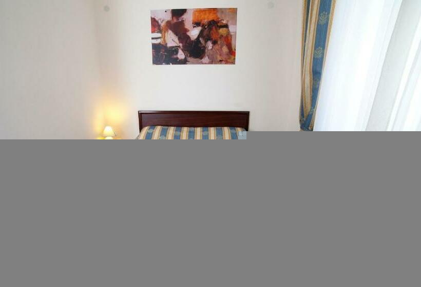 חדר סטנדרט, Sani