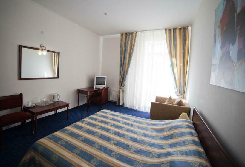 غرفة ديلوكس مزودة بشرفة, Sani