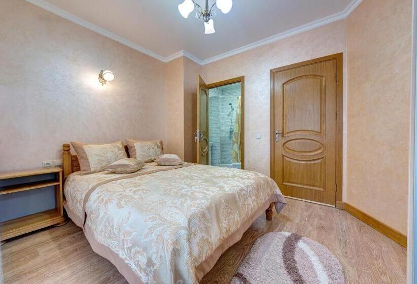 ４ベッドルームハウス, Villa Anet