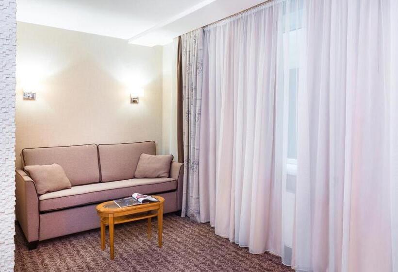 غرفة قياسية لذوى الاحتياجات الخاصة, Zagrava