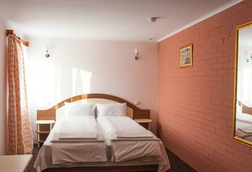 Standard-huone, Zelenyi Klyn
