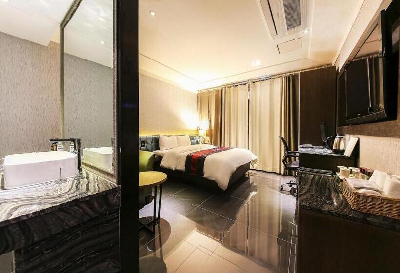 Quarto standard, Zenith