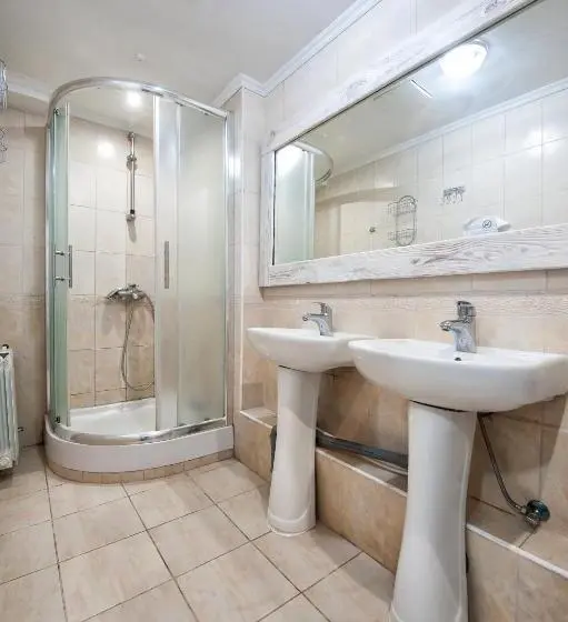 اتاق استاندارد یک نفره, Pallet Hostel