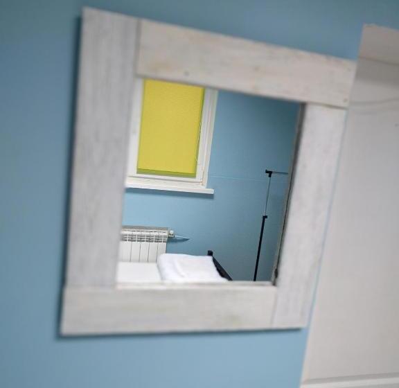 اتاق استاندارد یک نفره, Pallet Hostel