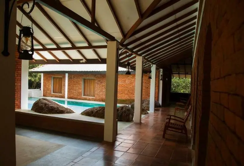 デラックスルーム, Pinthaliya Resort