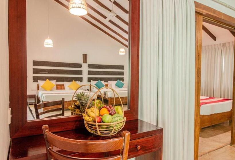 家庭套房, Pinthaliya Resort