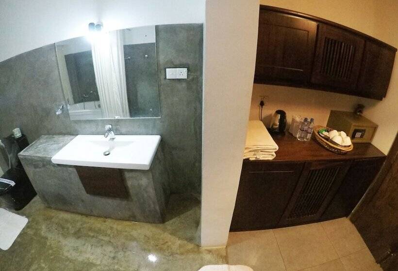 家庭套房, Pinthaliya Resort