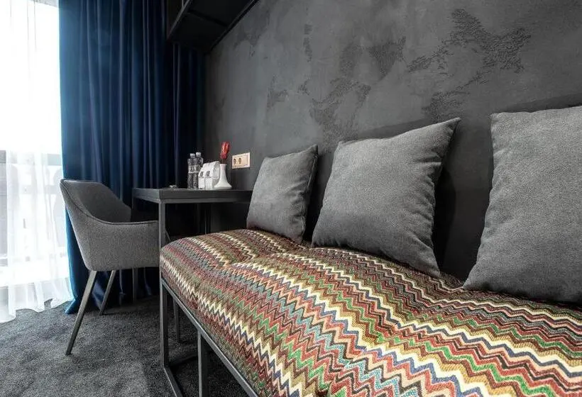اتاق استاندارد با بالکن, Stara Pravda Hotel   Vykrutasy