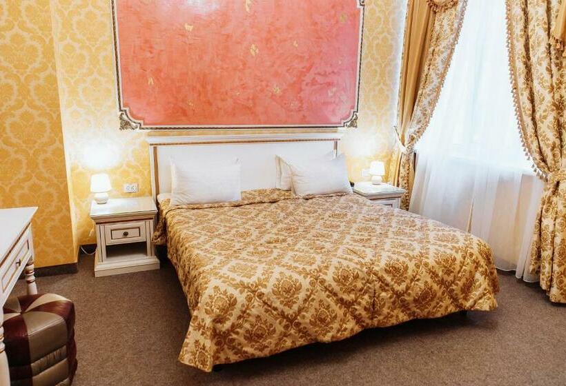 سوییت, Viktoriya Family Hotel Restaurant Complex