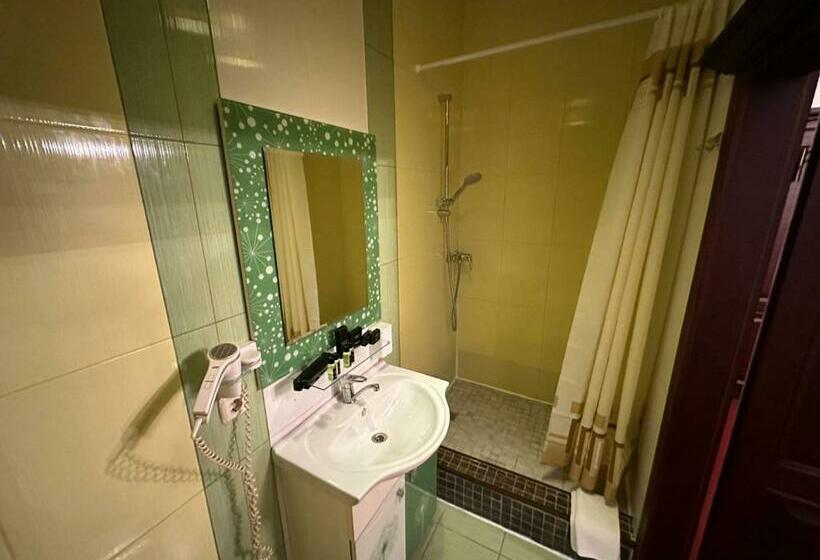 سوییت, Viktoriya Family Hotel Restaurant Complex