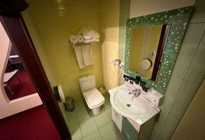 سوییت, Viktoriya Family Hotel Restaurant Complex