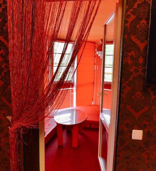 اتاق لوکس, Viktoriya Family Hotel Restaurant Complex