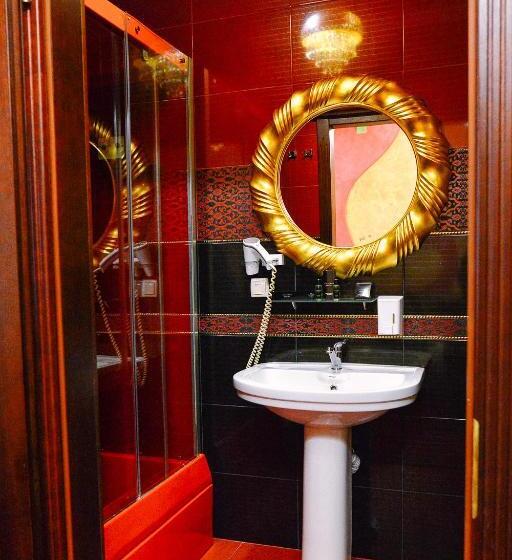 اتاق لوکس, Viktoriya Family Hotel Restaurant Complex