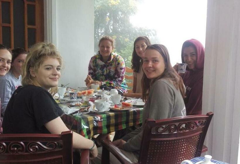 Family Room Mountain View, Blue Ribbon Homestay