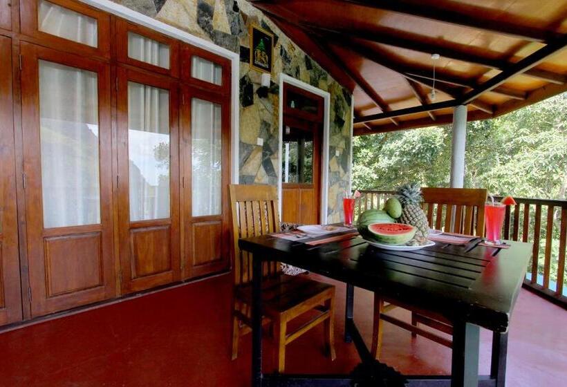 Quarto Deluxe, Blue Ribbon Homestay