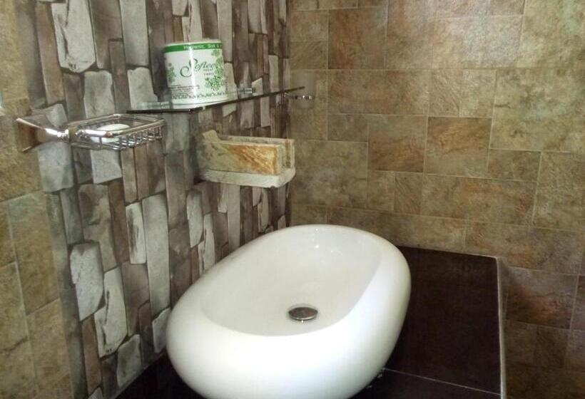 Quarto Deluxe, Blue Ribbon Homestay