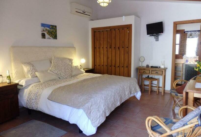 キッチン付きスタンダードルーム, Escuela La Crujía