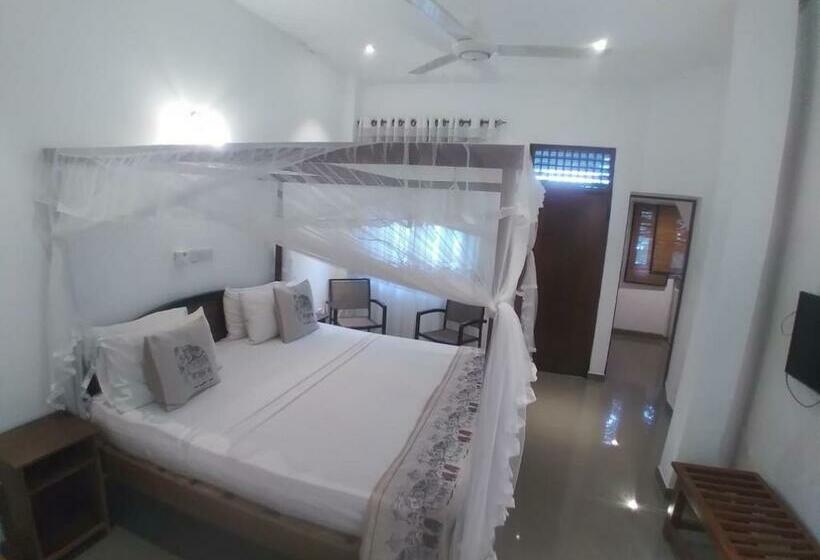 1ベッドルームアパートメント, Suriya Arana