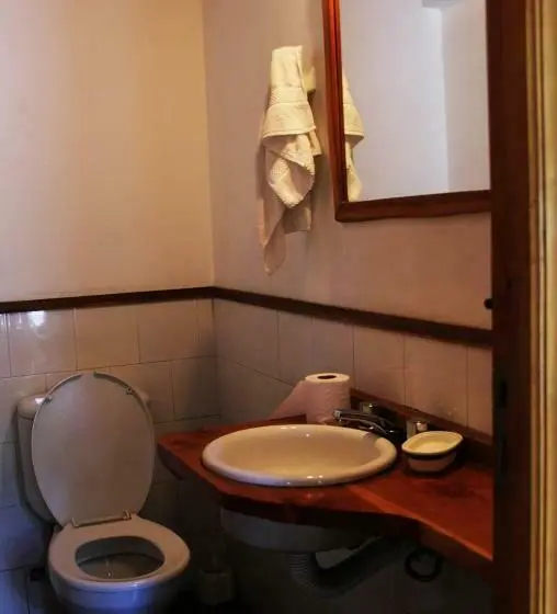 اتاق استاندارد, Hostel La Angostura