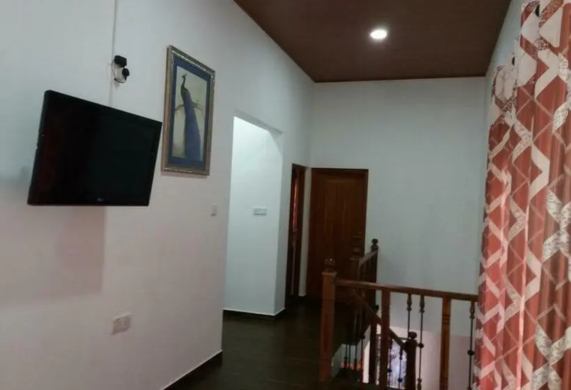デラックスルーム, Canal Side Guest House Polonnaruwa