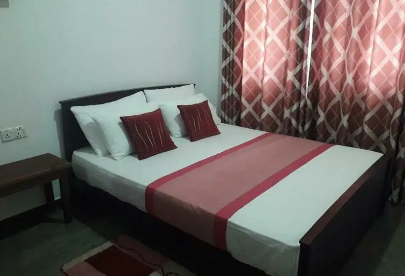デラックスルーム, Canal Side Guest House Polonnaruwa