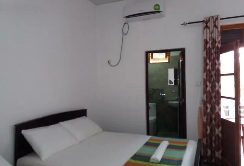 ファミリールーム, Canal Side Guest House Polonnaruwa
