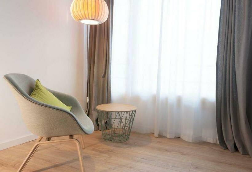 豪华房间, Casa Del Castell