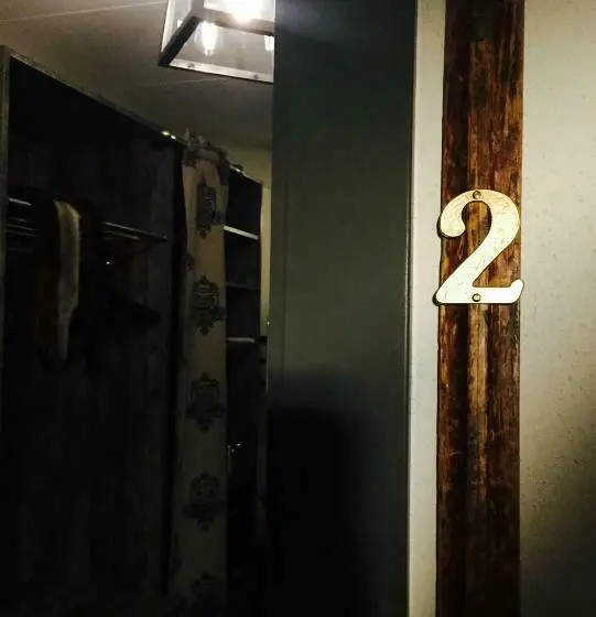 Standard-huone, Mezzo
