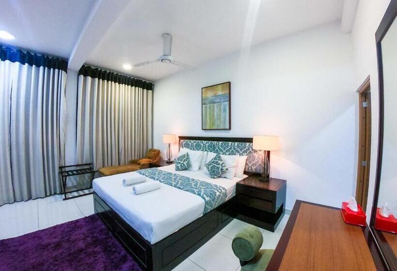 Deluxe Room Mountain View, Romance Hills