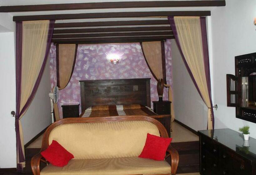 Номер Deluxe Вид на Море, Solomon Beach