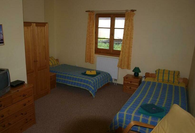 スタンダードルーム, U Zvonu