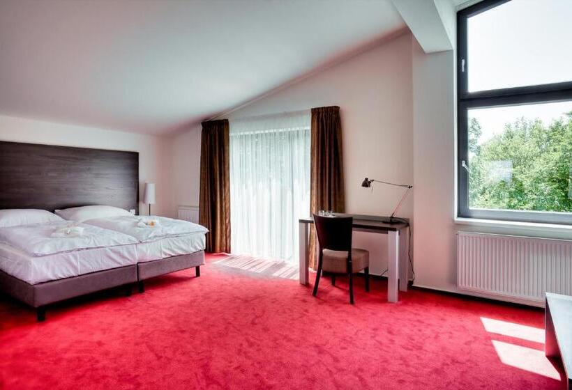 标准间, Zámecká Sýpka