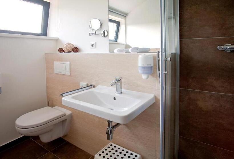 标准间, Zámecká Sýpka