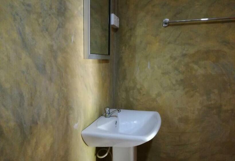 חדר משפחתי דלוקס, Sigiri Forest View