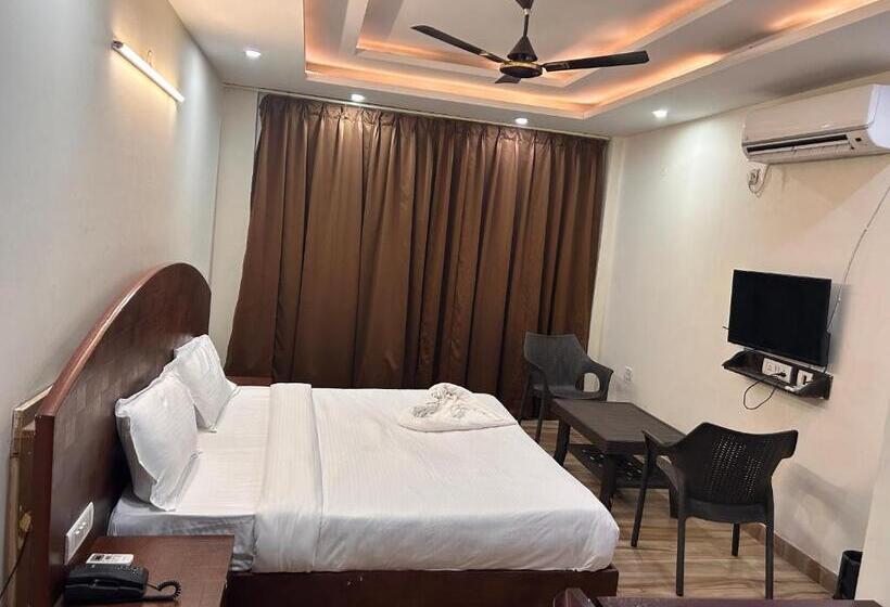 חדר דלוקס עם מרפסת, Bellmore Stay