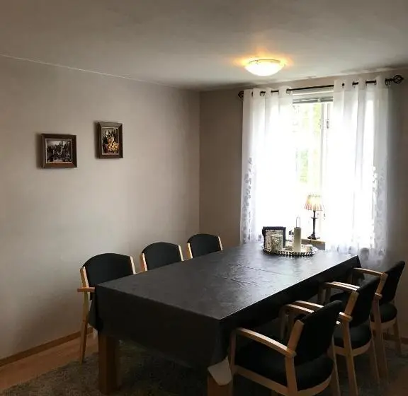 スタンダードルーム, Hedemora Logi