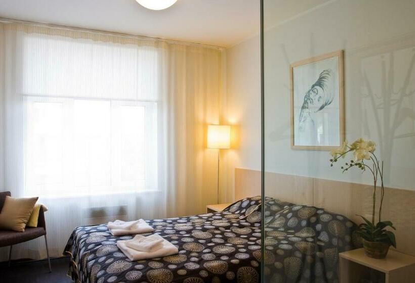 اتاق استاندارد یک نفره, Art Hotell