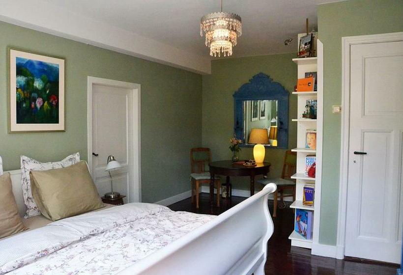 غرفة قياسية ثلاثية, B&b Gerlachus