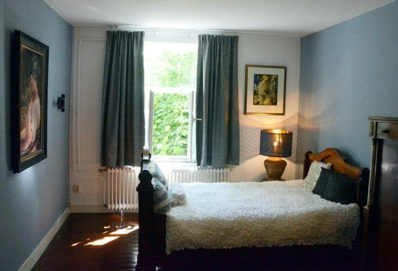 غرفة قياسية ثلاثية, B&b Gerlachus