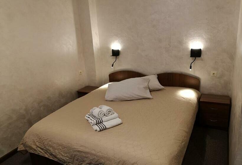 سوییت جونیور, Pas Nerijų