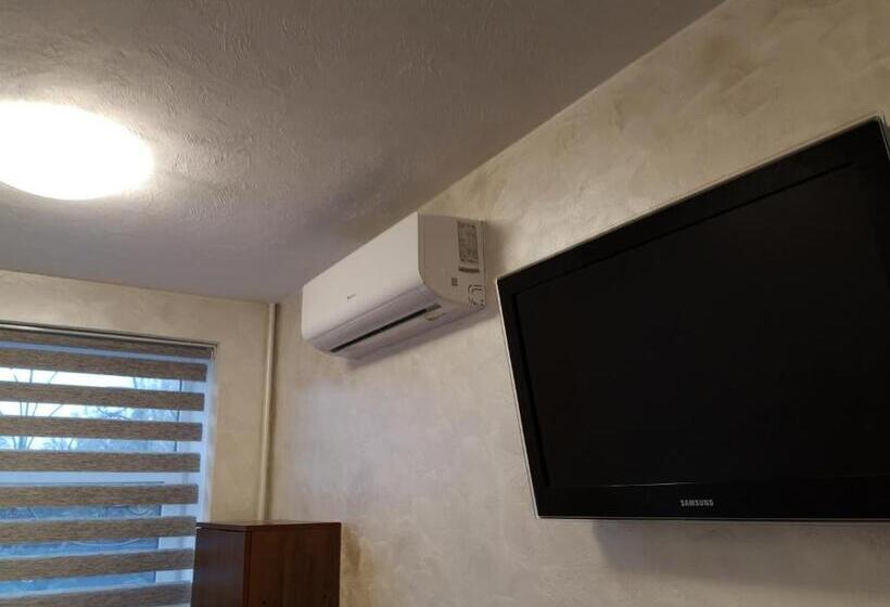 اتاق اکونومی, Pas Nerijų