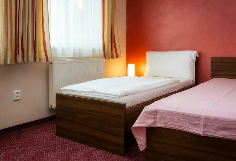 スタンダードシングルルーム, Pension Bed&breakfast